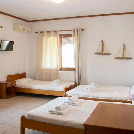 Gravanis Studios Apartment Platamonas